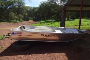 PRE-OWNED QUINTREX EXPLORER 370